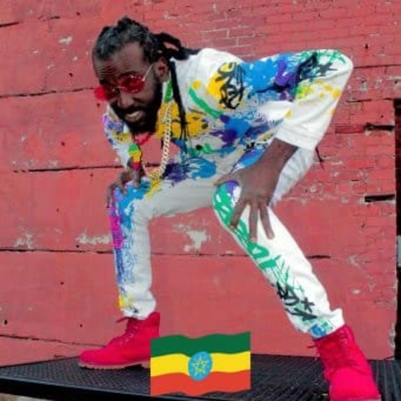 Meet your Posher, Joseph - Picture 1 of 1